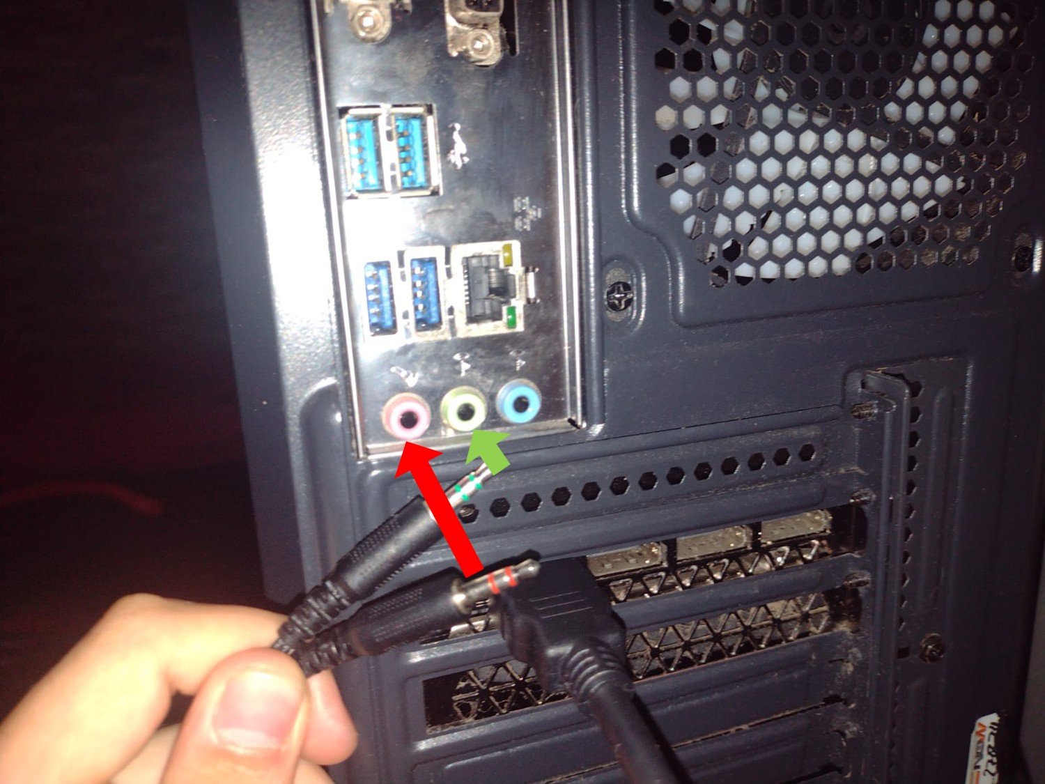 Conexão de entradas de áudio